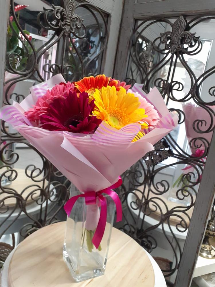 Букет цветов из: Герберы в Бодайбо