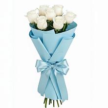 Букет 7 белых роз Проуд в Бодайбо